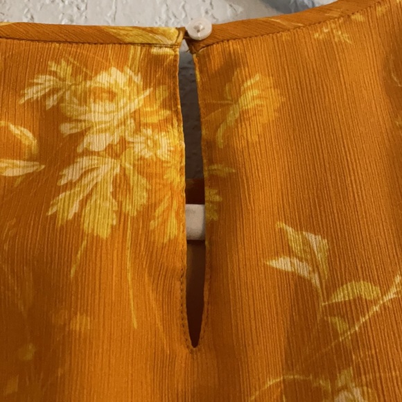 Madewell Ruffle Shoulder Botanical Floral Peplum - Picture 10 of 13